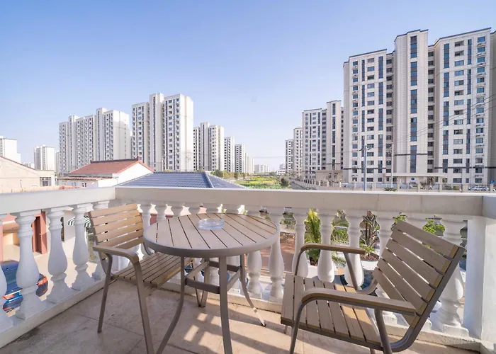 Private Garden Family Villa Near Shanghai Disneyland